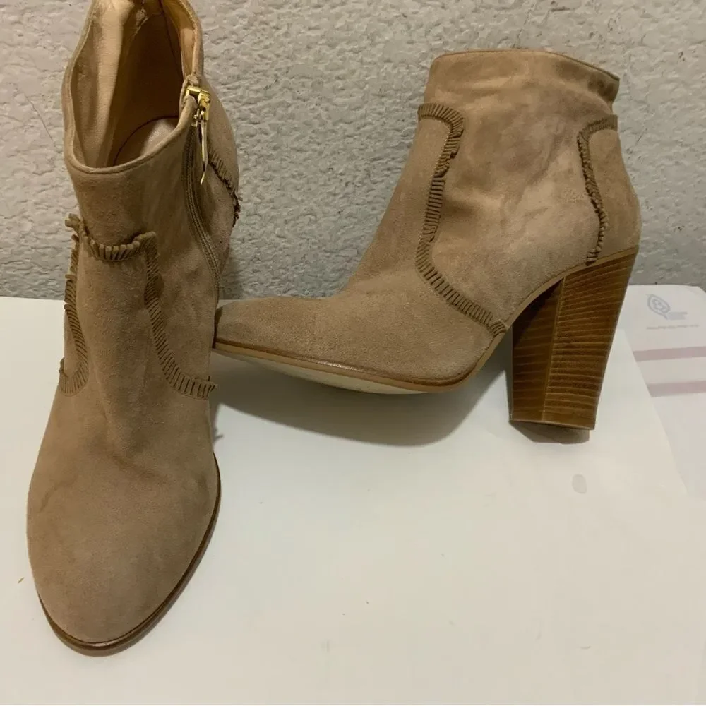 New Dee Keller Tan Suede Mini Fringe Details Ankle Boots Side Zip US 9 EU 39